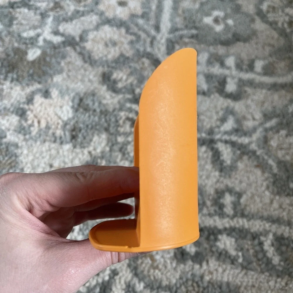 Vintage Tupperware‎ Orange Rocker Hand Scoop #292-16 Canister Measuring Cup